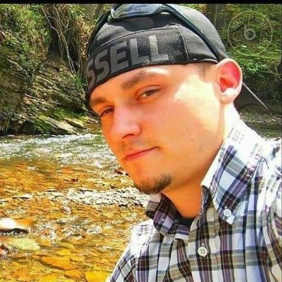 Meet your Posher, Tyler - Picture 1 of 1